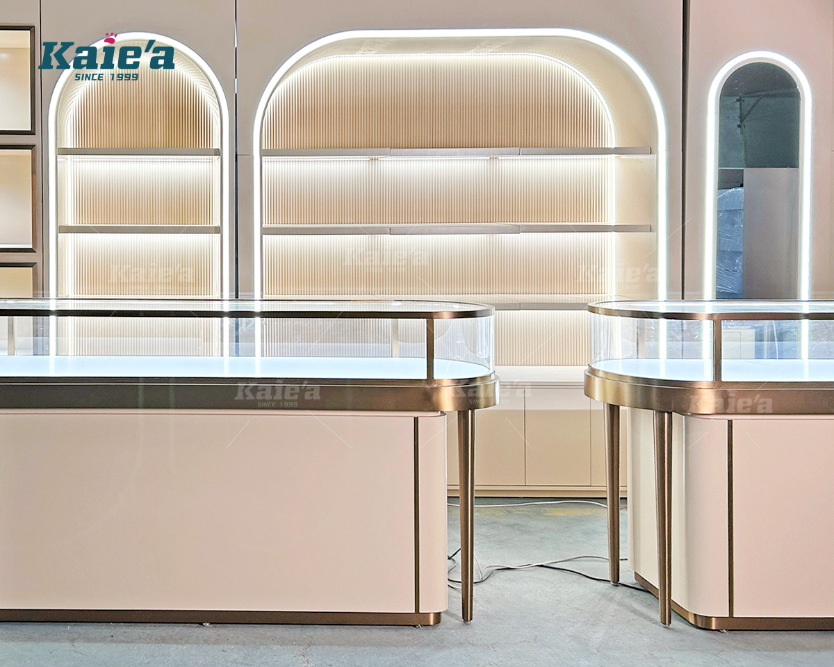Elongated Curved Jewelry Vitrine