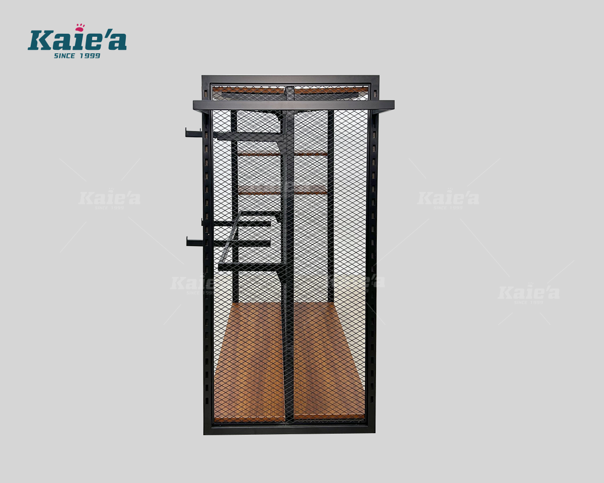 Streetwear Mesh Garment Display Unit